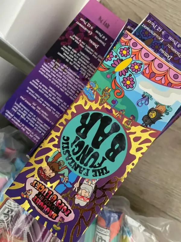 The Fantastic Fungi Bar Brought To You By Pops & Lucky is a magical experience. Each chocolate bar contains 3.5 grams of Golden Teacher Magic mushrooms.